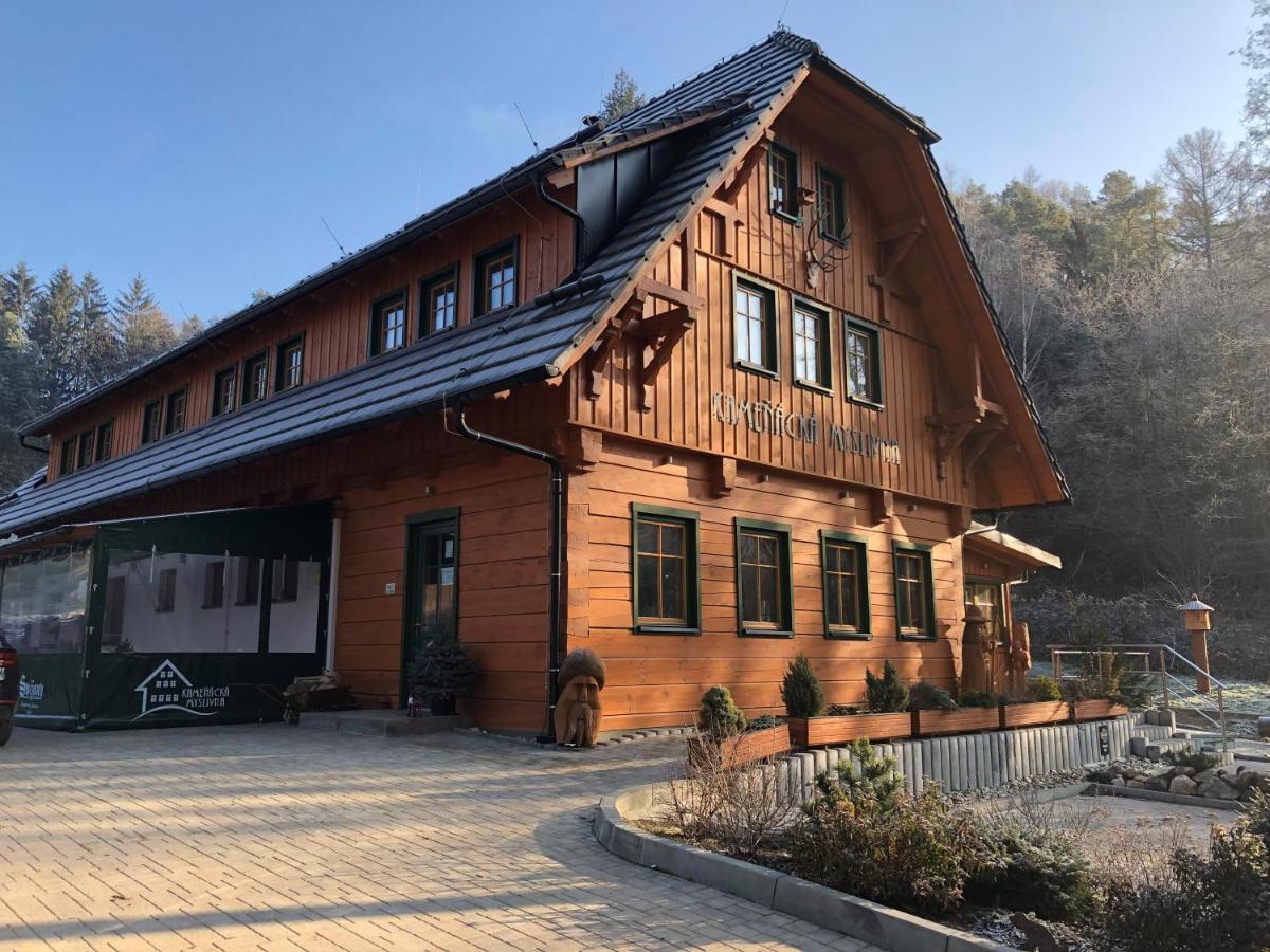 Kamenacka Myslivna 호텔 Moravany  외부 사진
