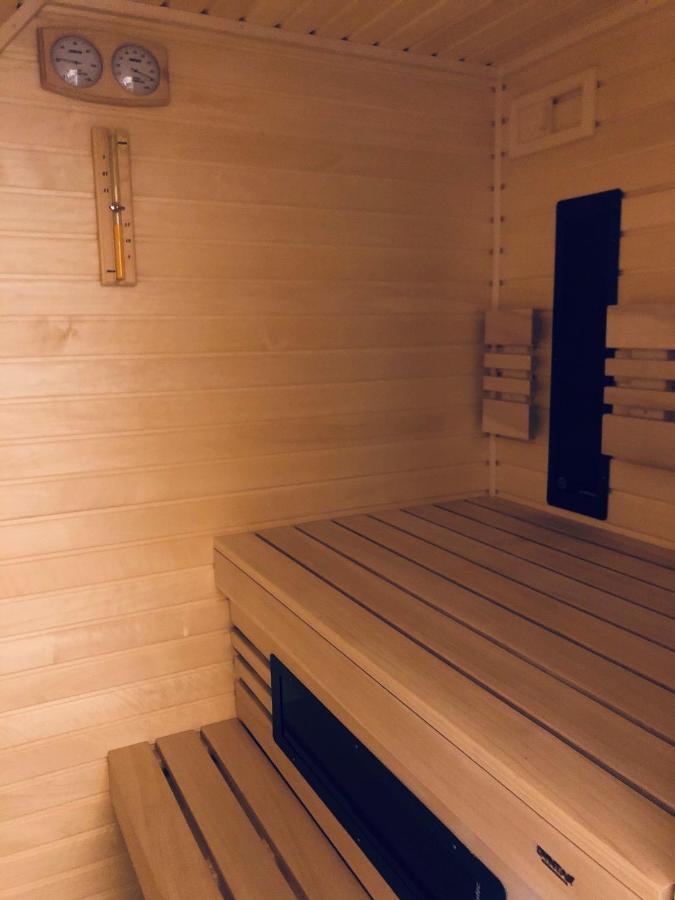 Kamenacka Myslivna 호텔 Moravany  외부 사진